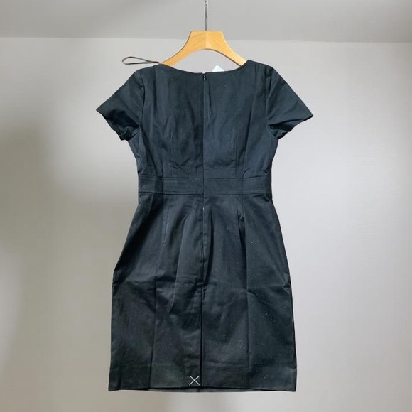 J Crew Cap sleeve sheath dress. New with tags. Size 8p. Classic dress. - Picture 7 of 7